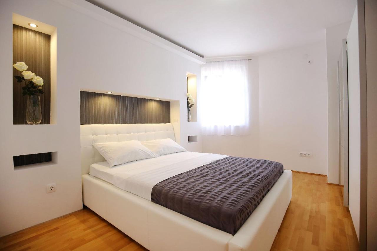Apartments Tony Biograd Na Moru Εξωτερικό φωτογραφία