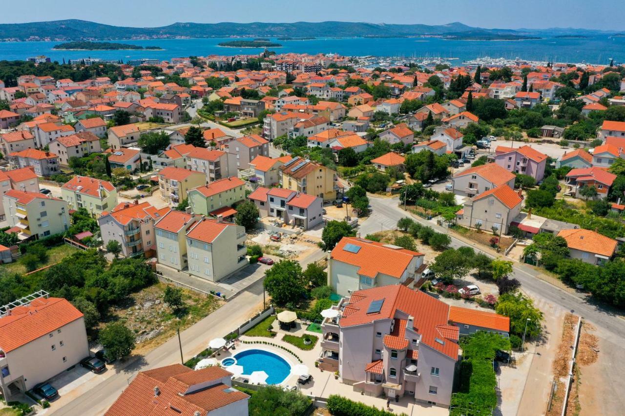 Apartments Tony Biograd Na Moru Εξωτερικό φωτογραφία