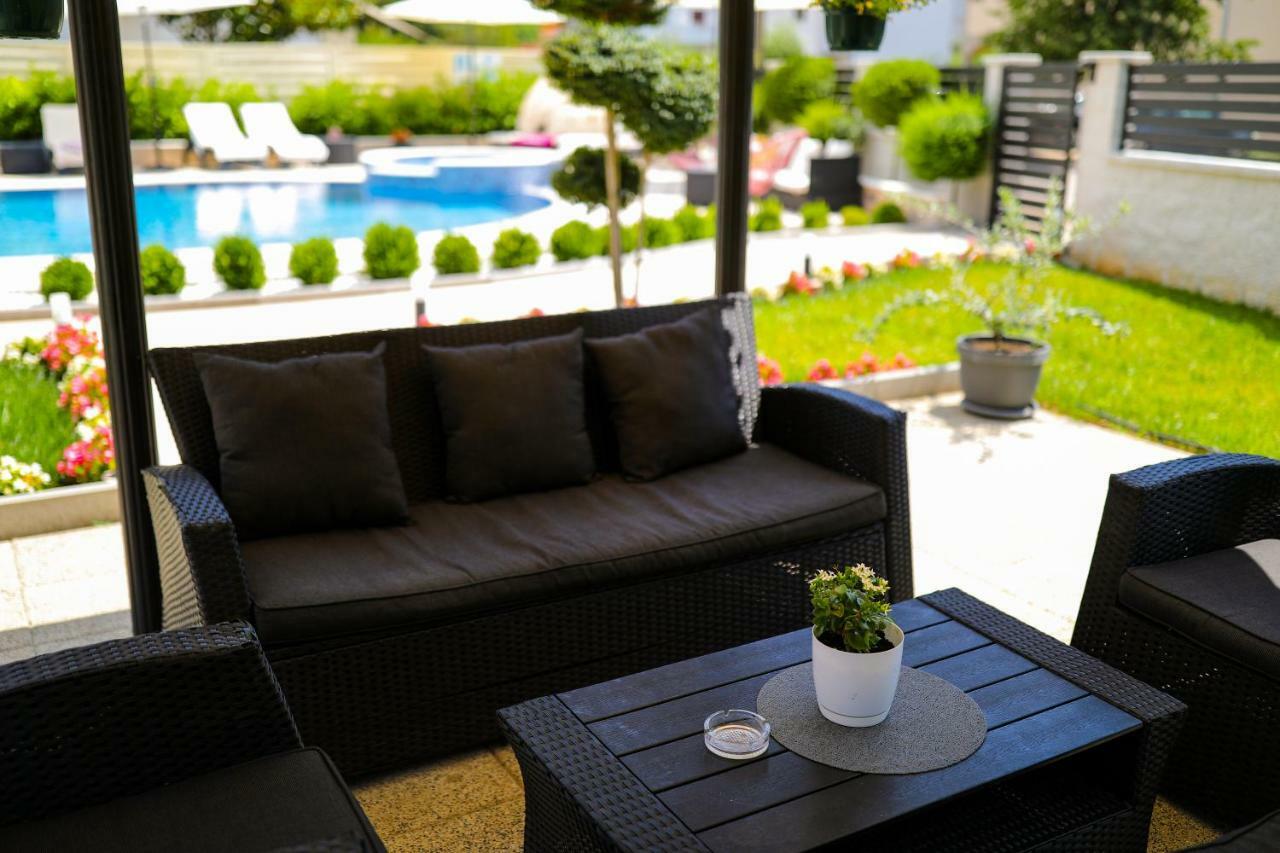 Apartments Tony Biograd Na Moru Εξωτερικό φωτογραφία